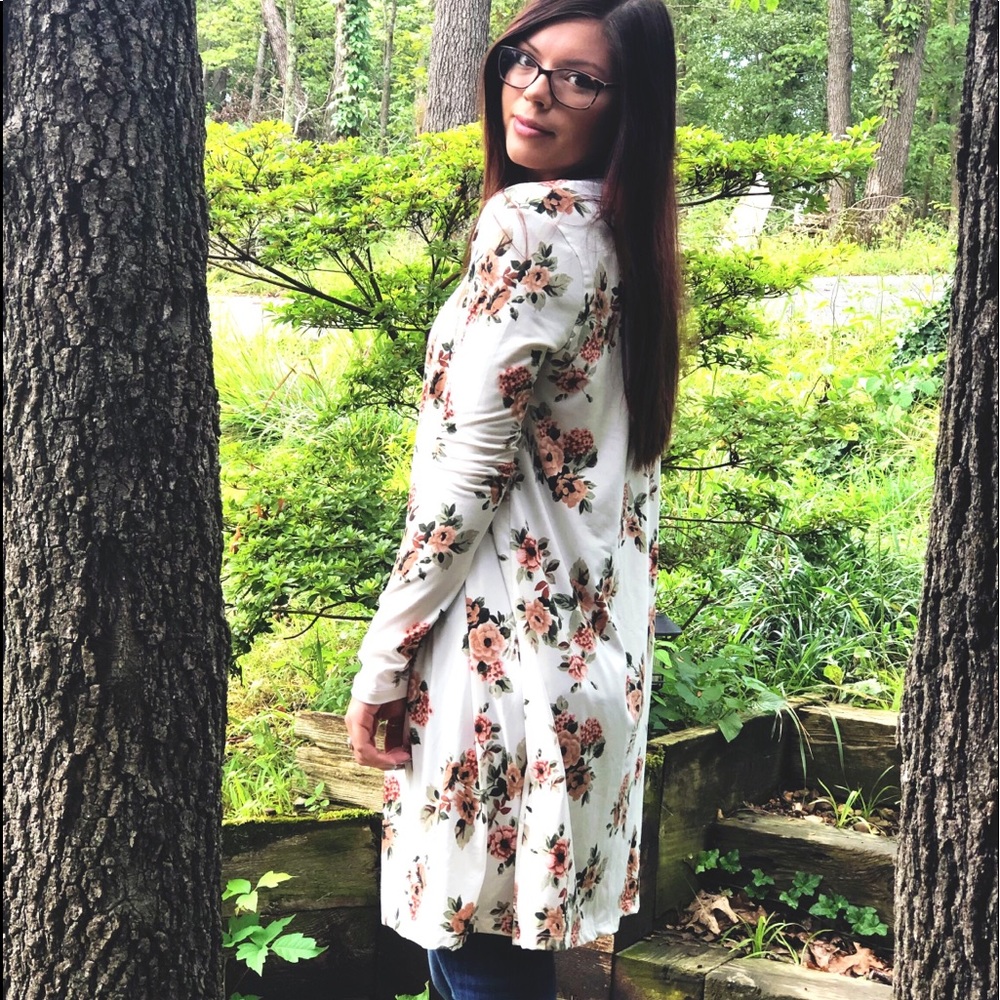 White Floral Cardigan
